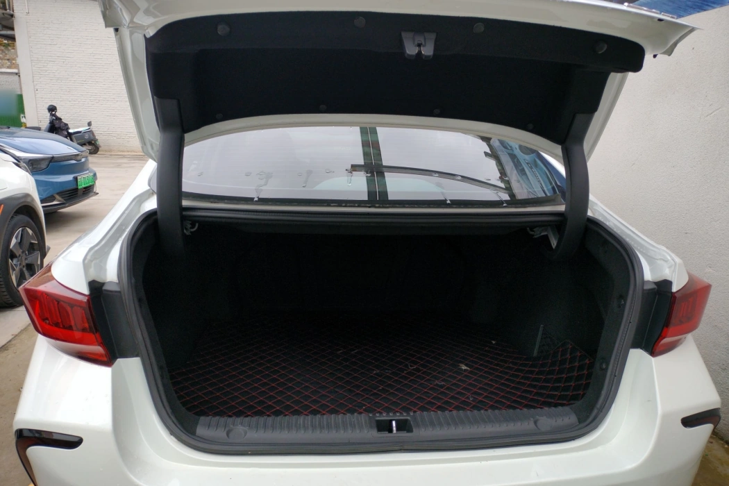 Фото машины 17