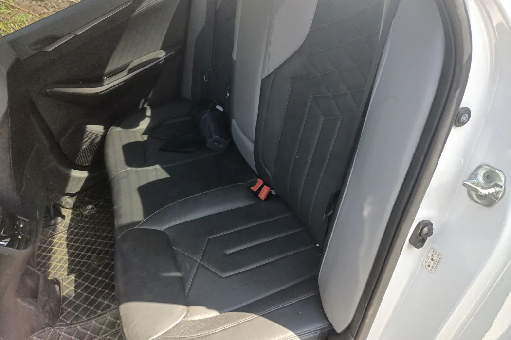 Фото машины 24