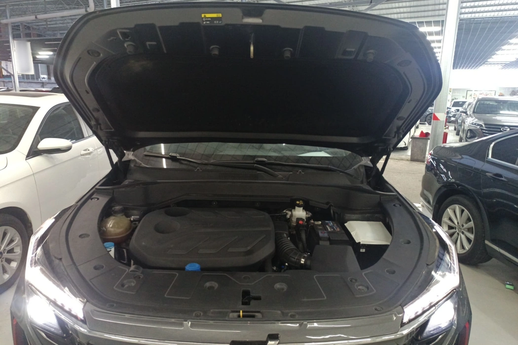 Changan Auchan Z6 2022 Blue Whale 1.5T DCT Zhizun Type