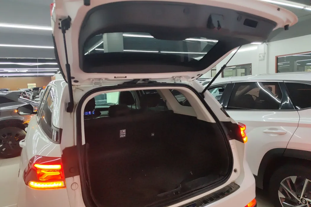 Фото машины 22