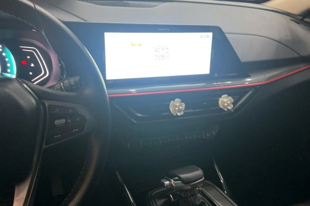 Changan Auchan X5 2021 1.5T DCT flagship model