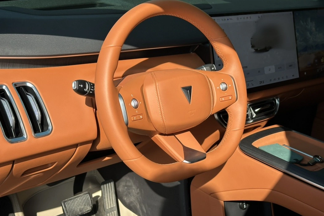 Dark Blue Car Dark Blue S09 2025 four-wheel drive Ultra+ high-definition version