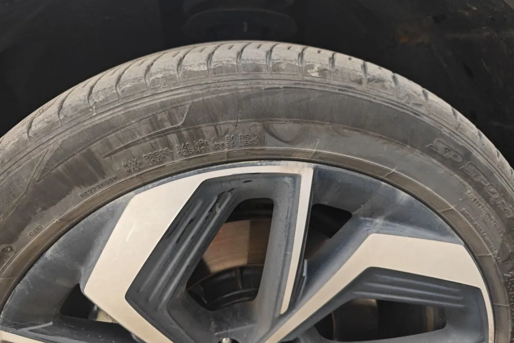 Dark Blue Car Dark Blue S07 2024 520Max Pure Electric Version