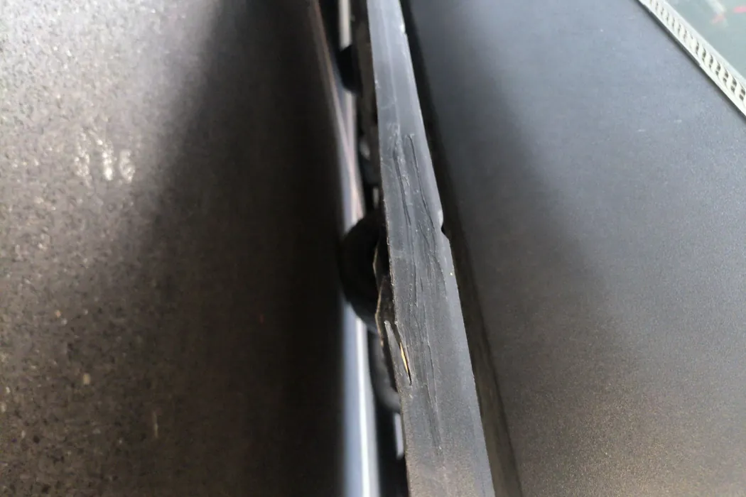 Dark blue car Dark blue G318 2024 four-wheel drive air suspension version