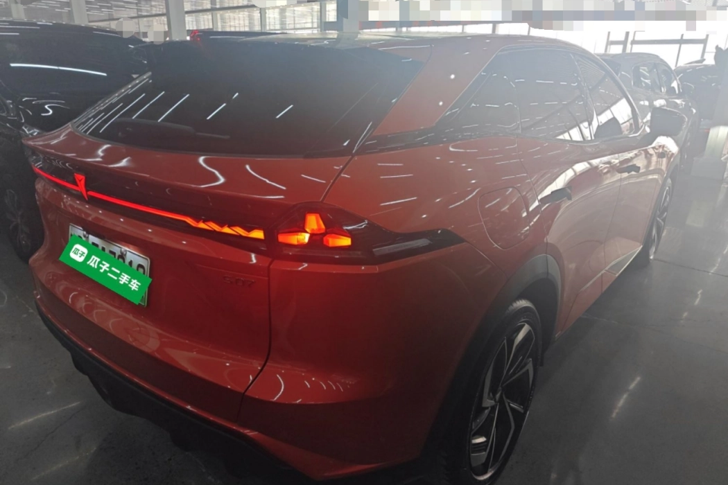 Dark Blue Car Dark Blue S07 2024 215Max Qiankun Smart Driving ADS SE range-extended version