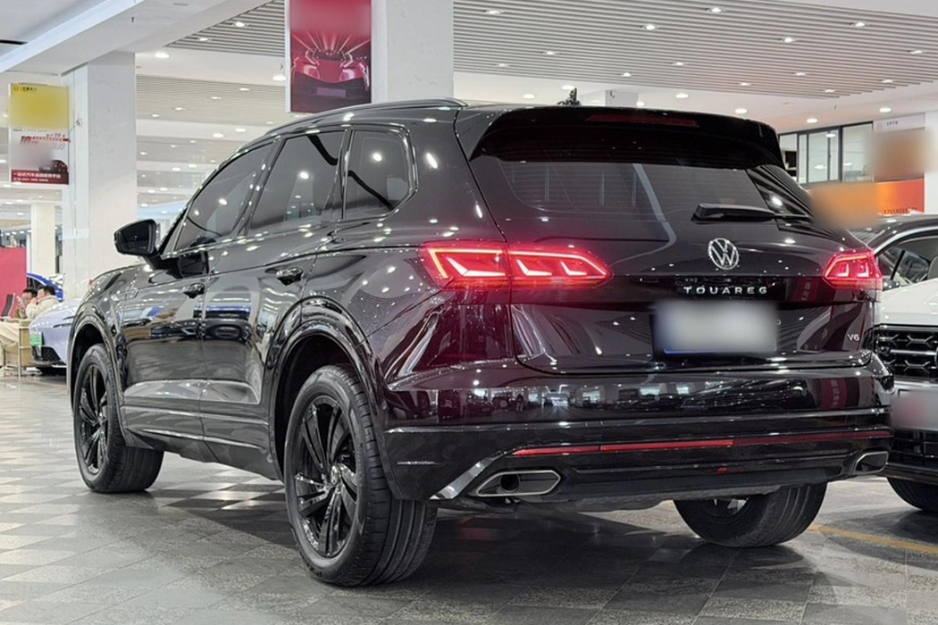 Volkswagen Touareg 2022 model 3.0 TSI Sharp Edition Yao Black Sports Suit