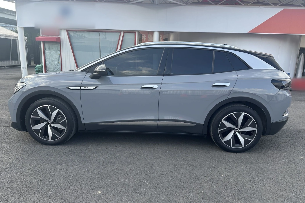 Фото машины 30