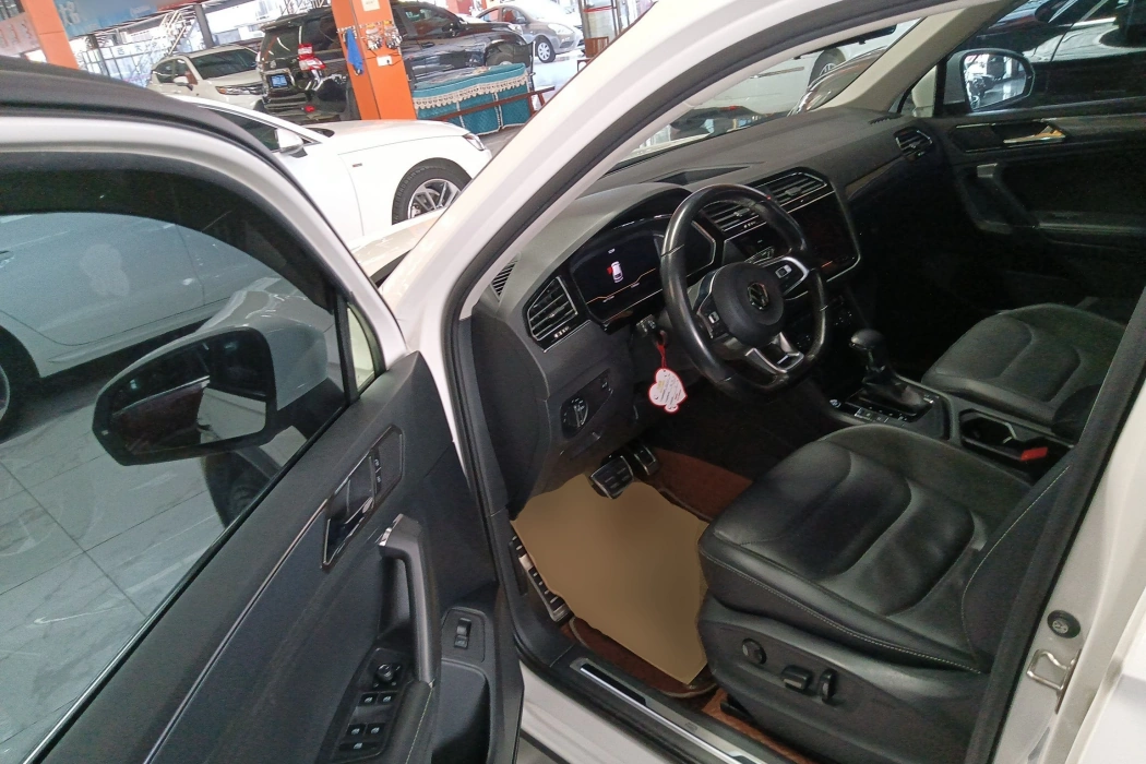 Фото машины 10