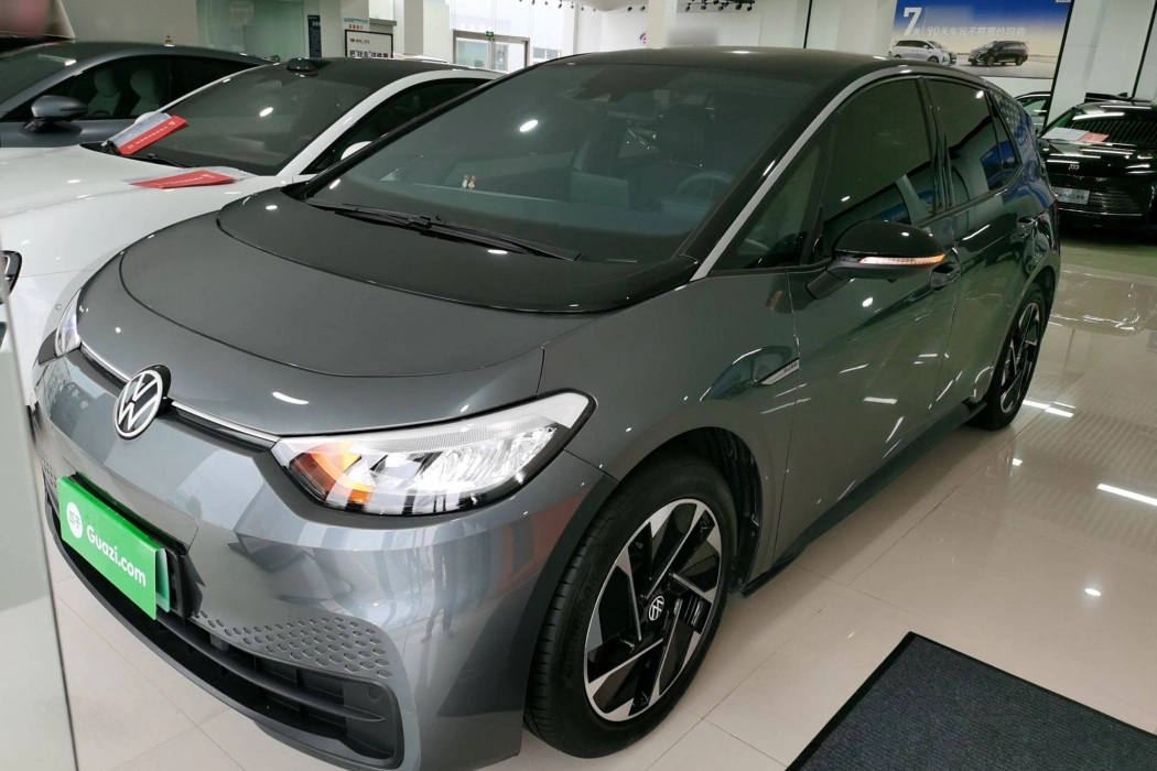 Volkswagen ID.3 2023 upgraded Pure Smart Edition