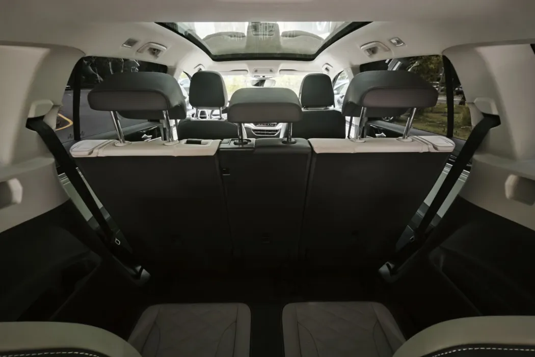 Фото машины 30