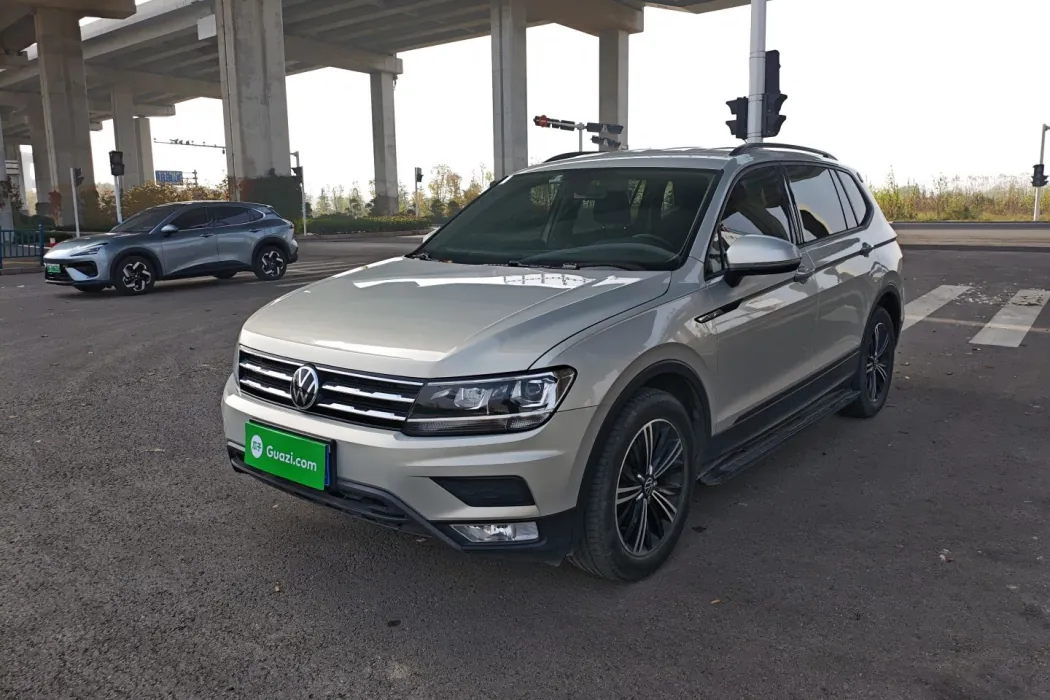 Volkswagen Tiguan L 2021 280TSI automatic two-wheel drive Smart Edition