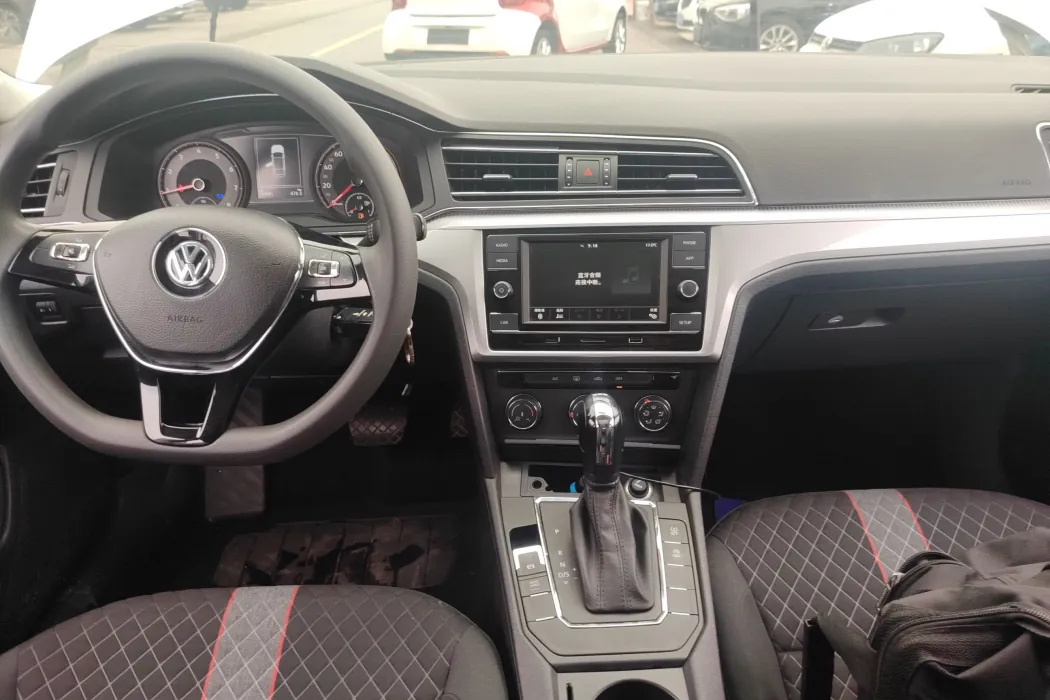 Volkswagen Lingdu 2019 230TSI DSG Vision Edition Country VI