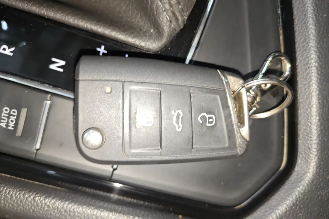 Volkswagen Tiguan X 2021 330TSI two-wheel drive ultimate edition