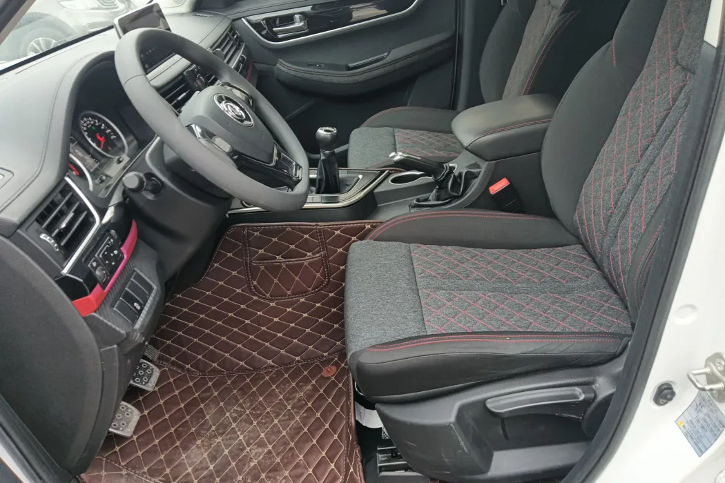 Dongfeng Popular popular T5 2020 1.6L manual comfort type Country VI