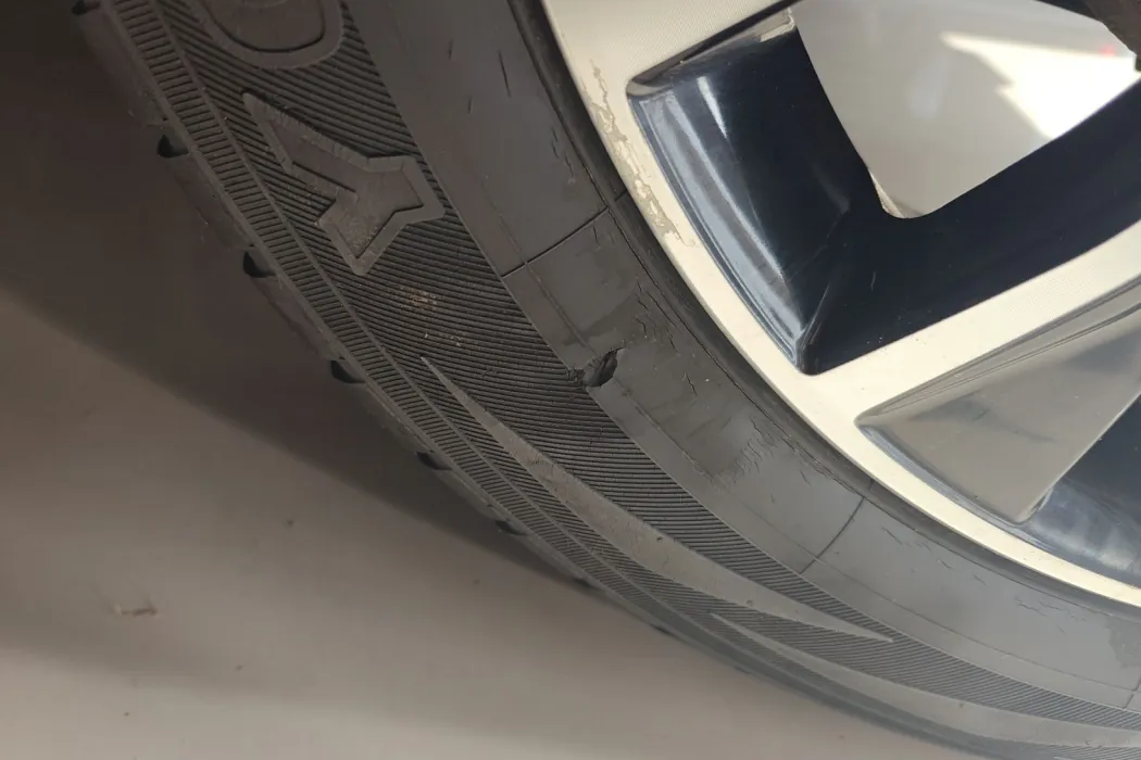 Dongfeng popular popular T5L 2020 1.5T automatic luxury 7-seater country VI