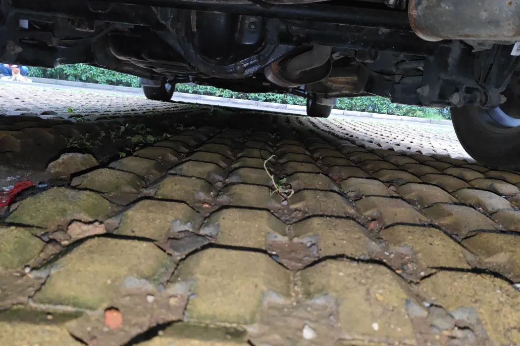 Dongfeng Popular Lingzhi PLUS 2021 2.0L manual Luxury 7-seater