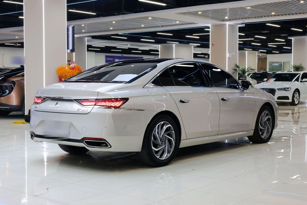 DS 9 2021 45THP Montmartre Aggressive Edition