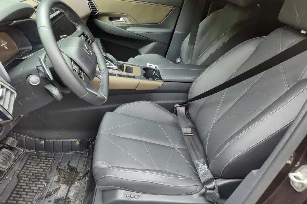 DS 7 2020 35THP Montmartre Edition