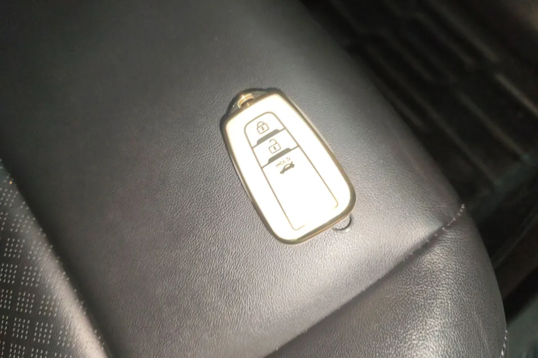 Toyota C-HR EV 2020 Premium Sunroof Version