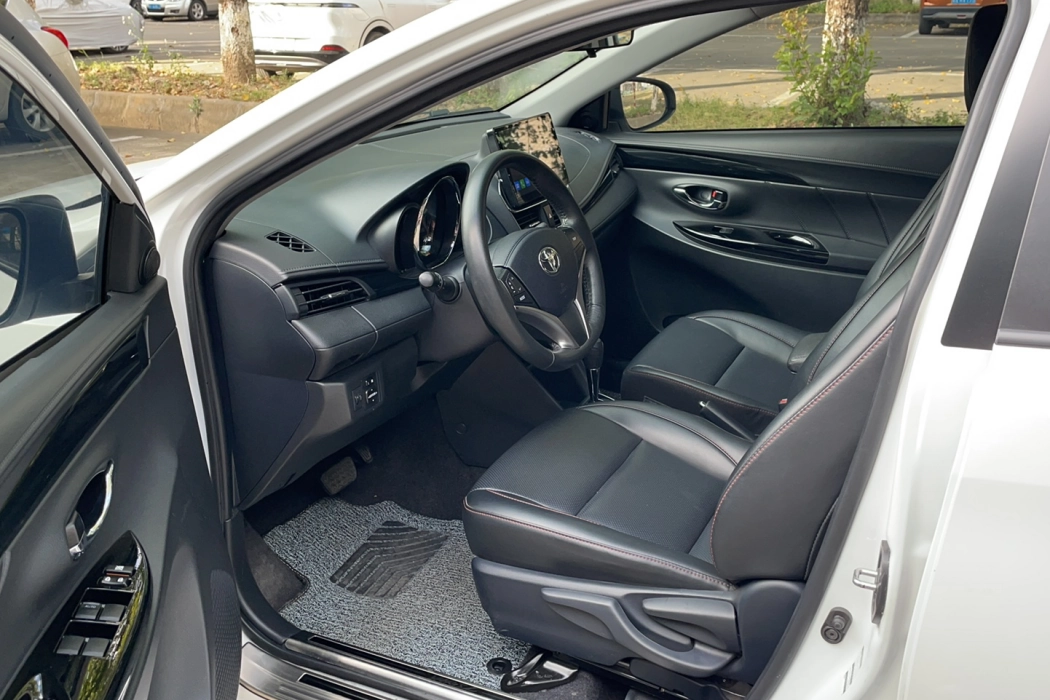 Фото машины 25