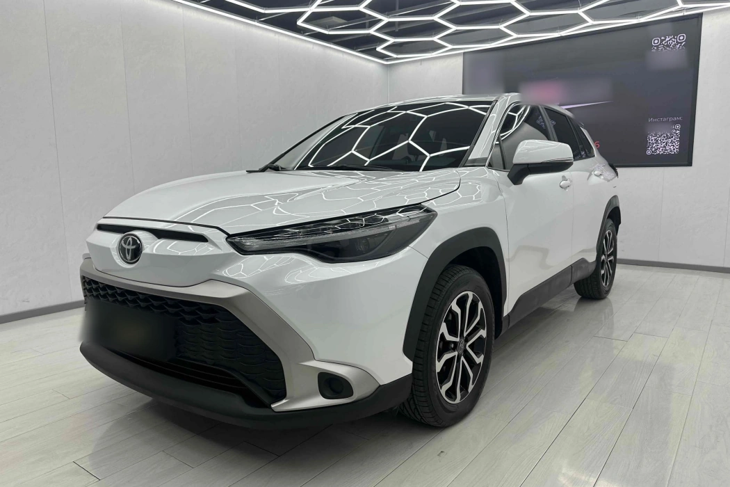 Toyota Highlander 2022 2.0L CVT Deluxe Edition