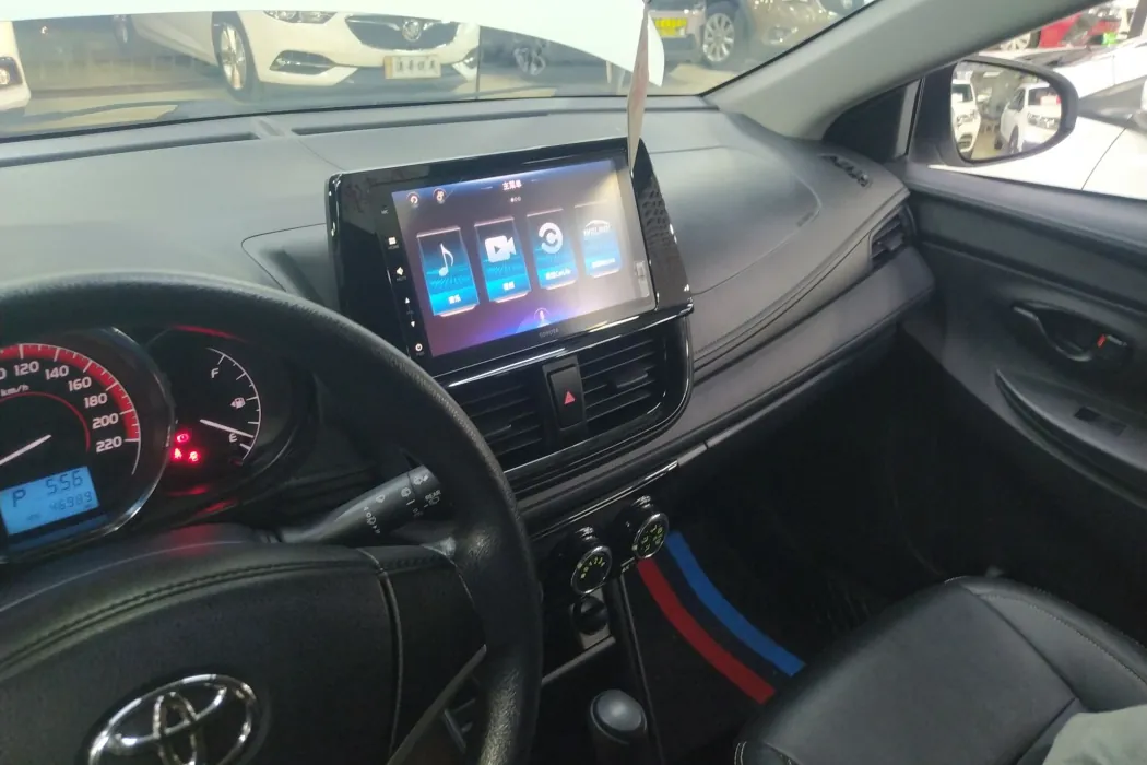 Фото машины