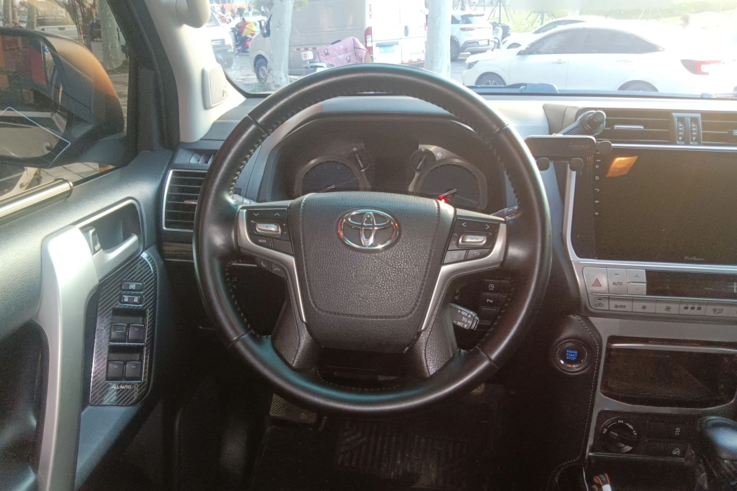 Фото машины 23