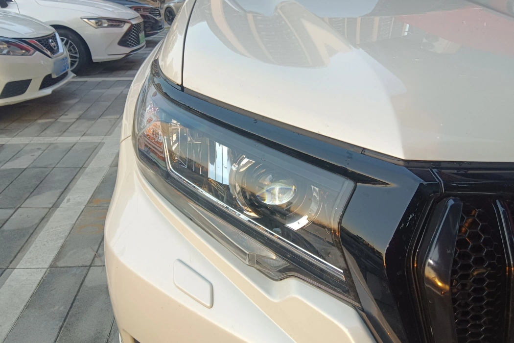 Фото машины 28