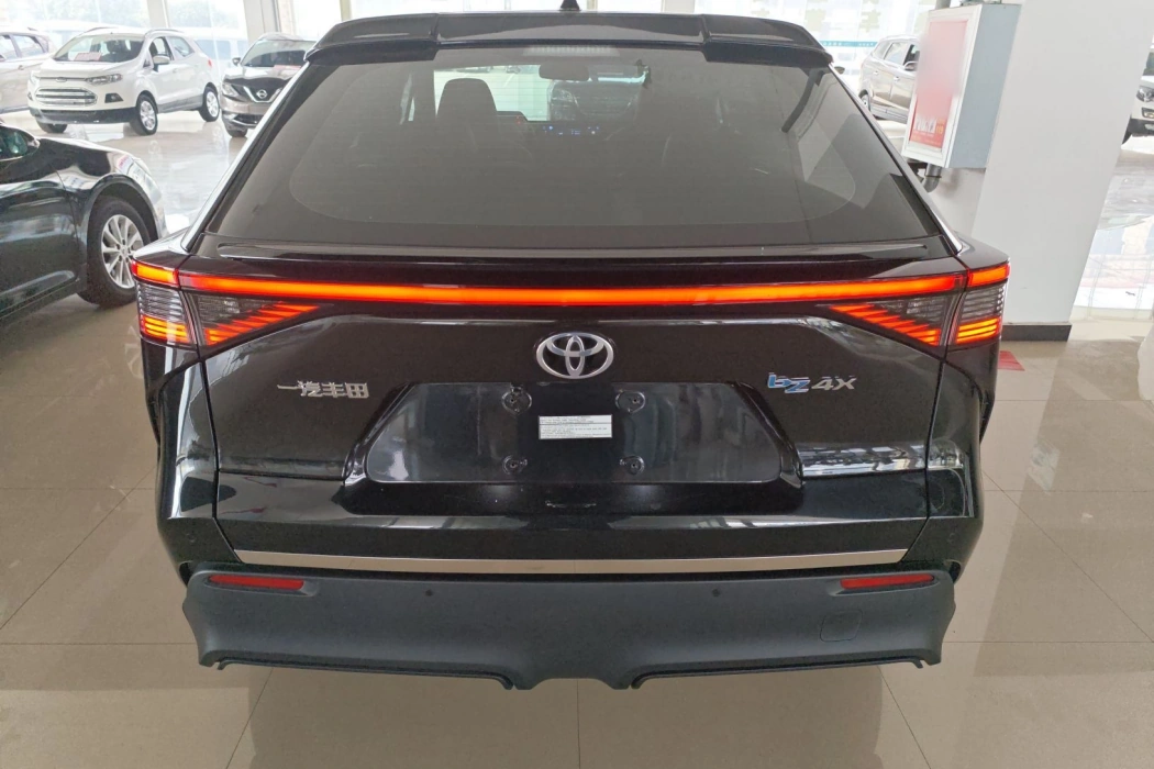 Фото машины 23