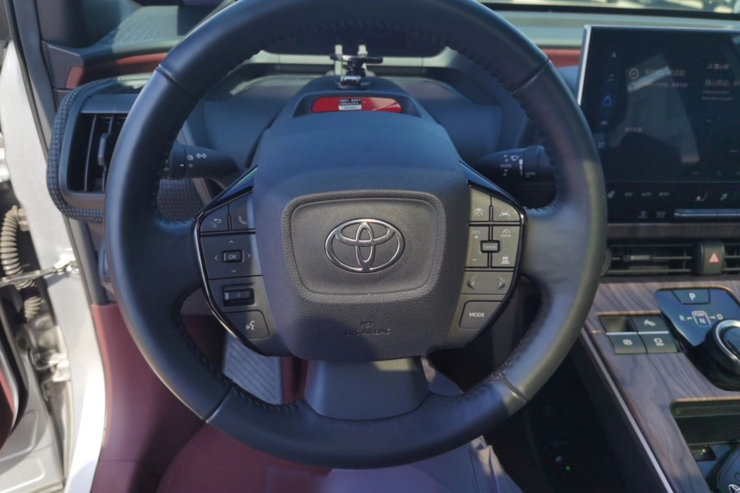 FAW Toyota bZ4X 2022 four-wheel drive high-performance PRO version