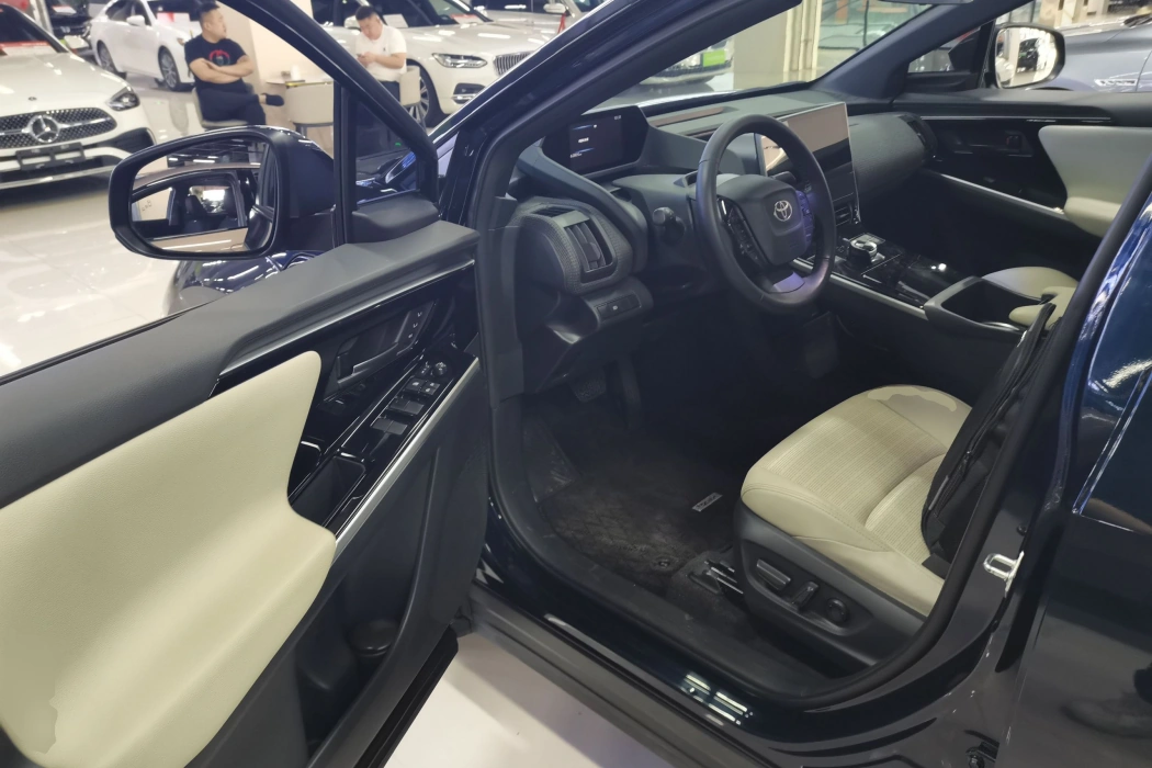 Фото машины 10