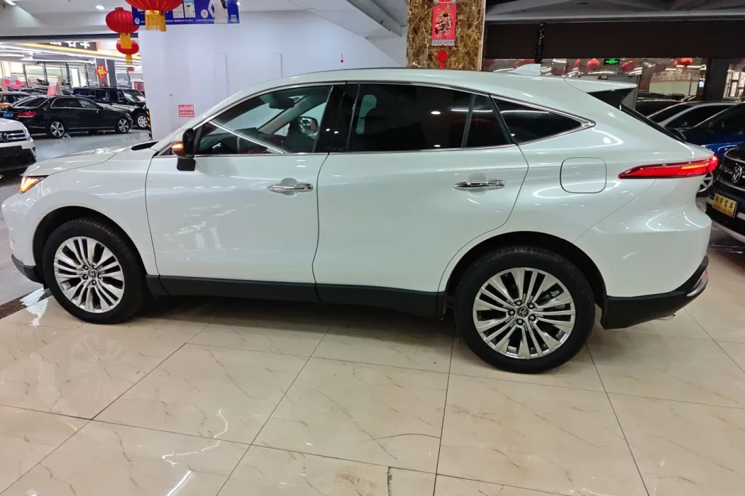 Toyota Lingfang HARRIER 2022 2.0L CVT two-wheel drive Exclusive Edition