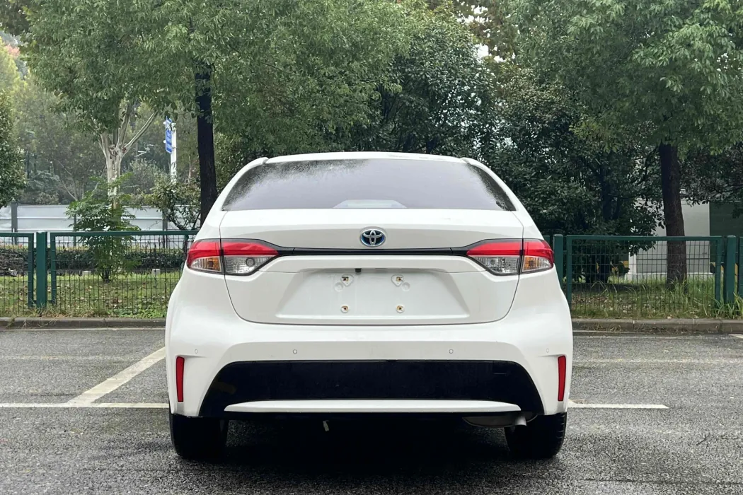 Toyota Ralink 2019 dual-engine 1.8H E-CVT technology version Country VI