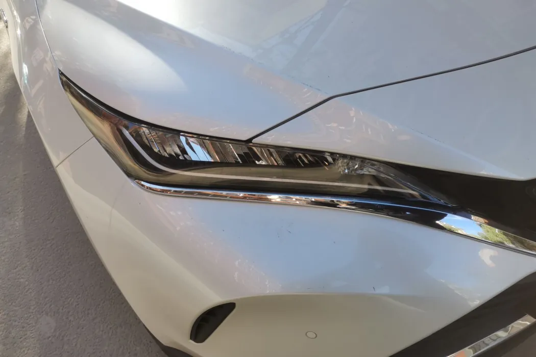 Toyota Lingfang HARRIER 2022 dual-engine 2.5L CVT two-wheel drive deluxe edition