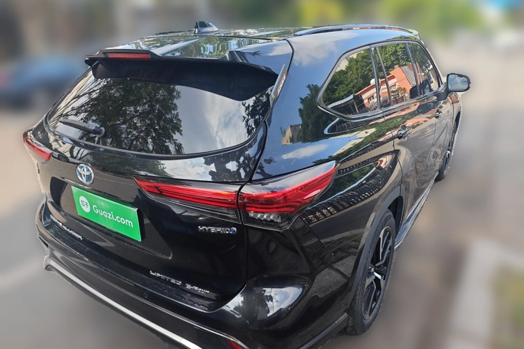 Фото машины 23