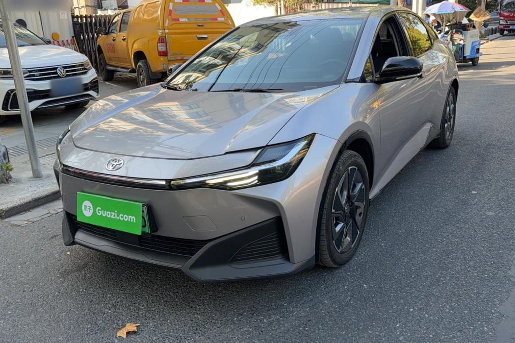 Фото машины 28