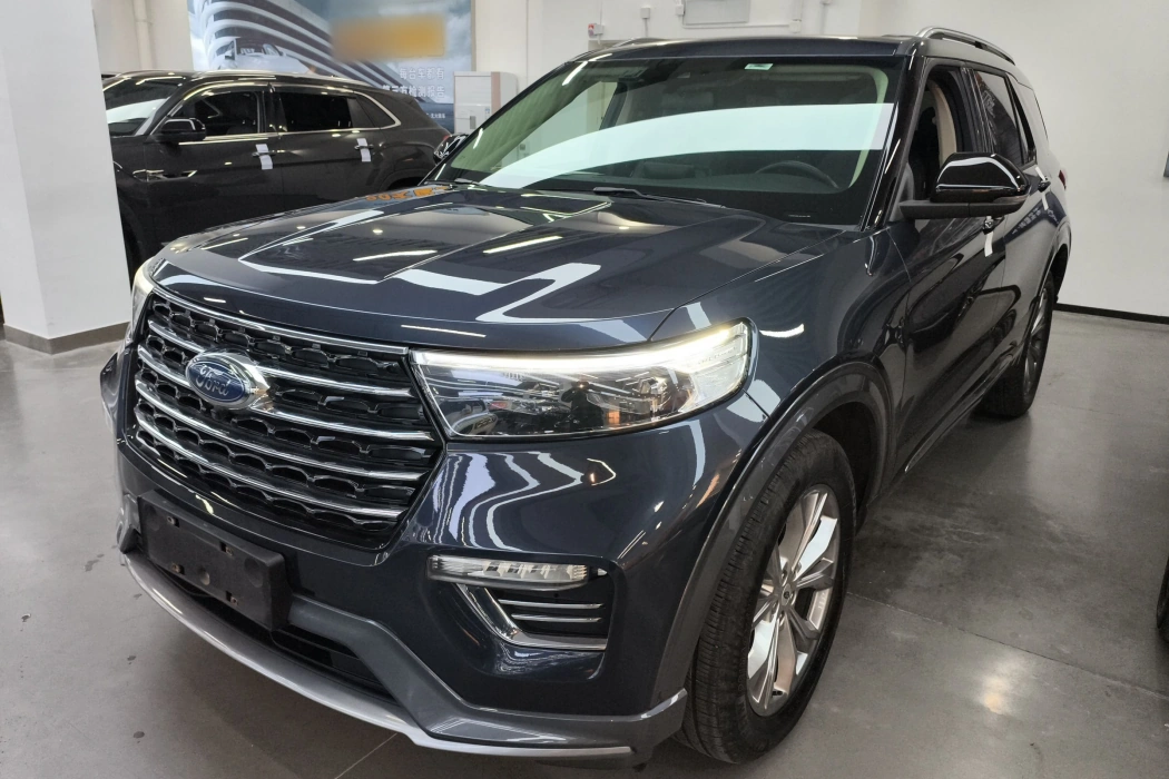 Ford Explorer 2020 EcoBoost 285 four-wheel drive fashion version 6-seater