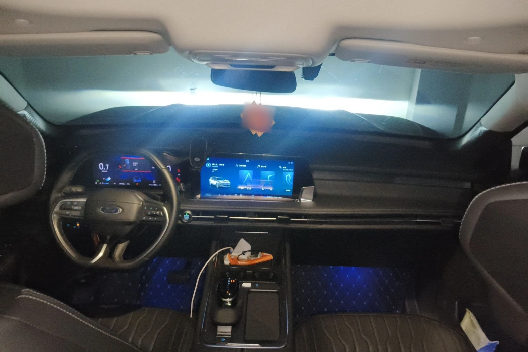 Ford 2025 Sharp World L 2.0T EcoBoost two-wheel drive seven-seater fashion type