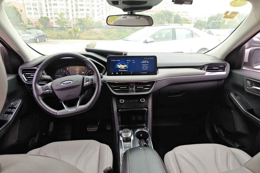 Ford Ruiji 2020 EcoBoost 245 two-wheel drive leisure model