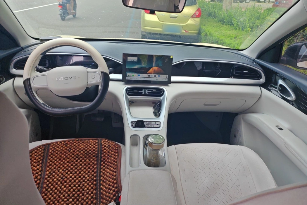 Geely Galaxy Wish 2025 310km Youth Edition