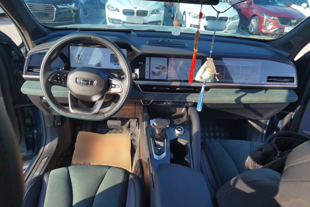 Фото машины 24