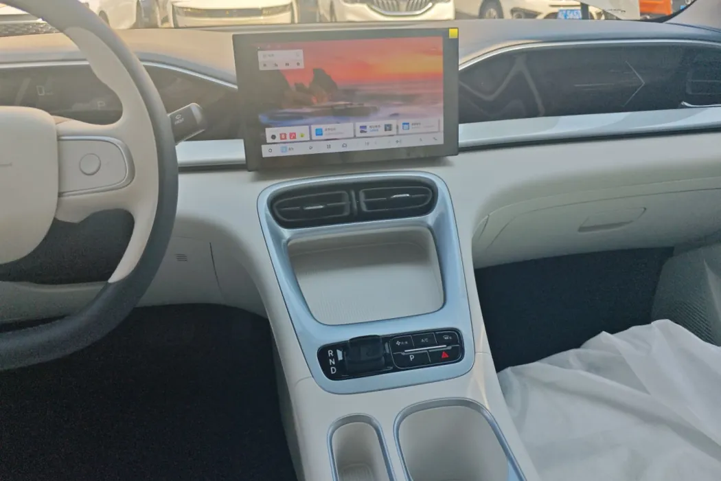 Фото машины 24