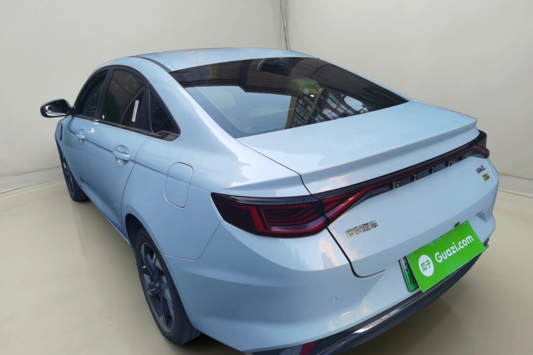 Geely Emgrand L HiP 2022 1.5 TD-DHT Pro 100KM Super Fast