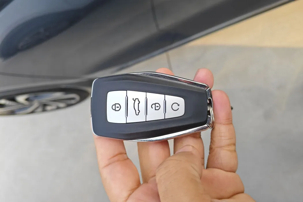 Geely Xingyue L 2021 2.0TD high-power automatic four-wheel drive flagship model