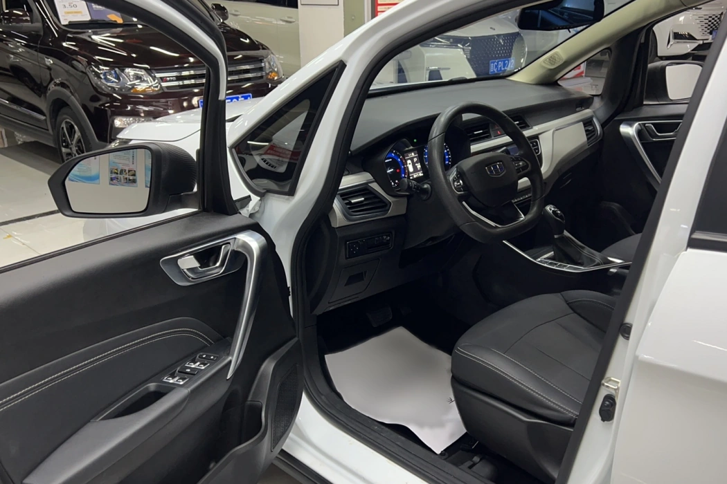 Geely Vision X3 2020 1.5L CVT Elite Type