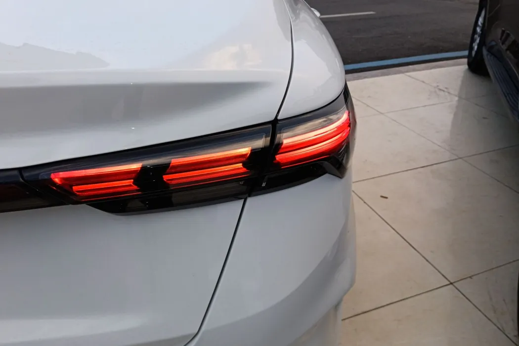 Geely Automobile 2022 Binrui COOL 1.5T DCT Switch Version