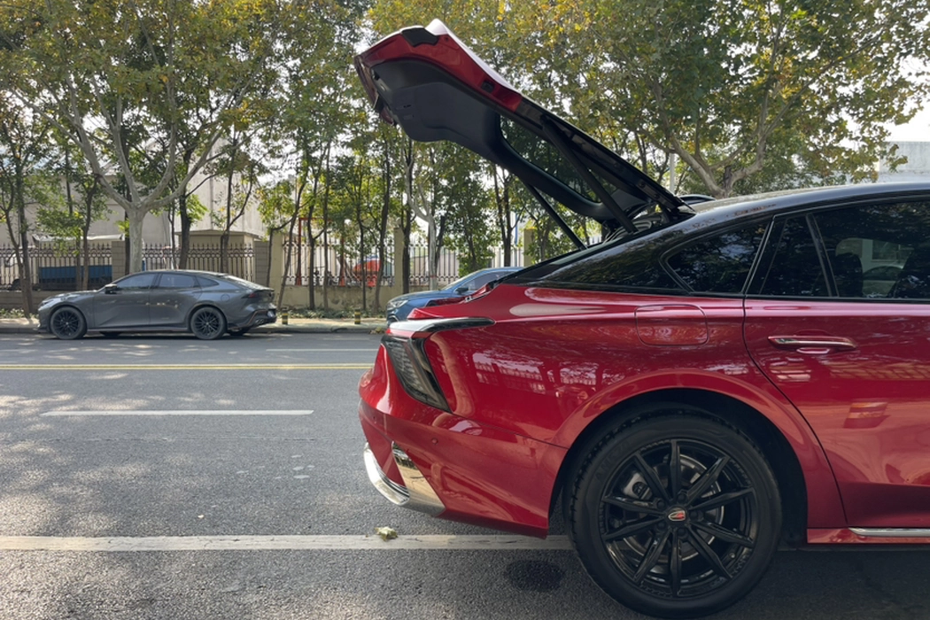 Фото машины