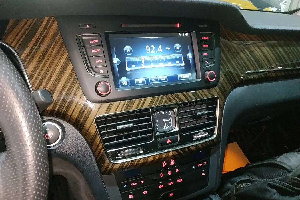 Hongqi H7 2021 1.8T Comfort Edition