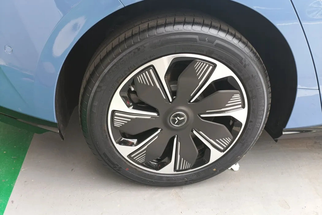 Фото машины 23