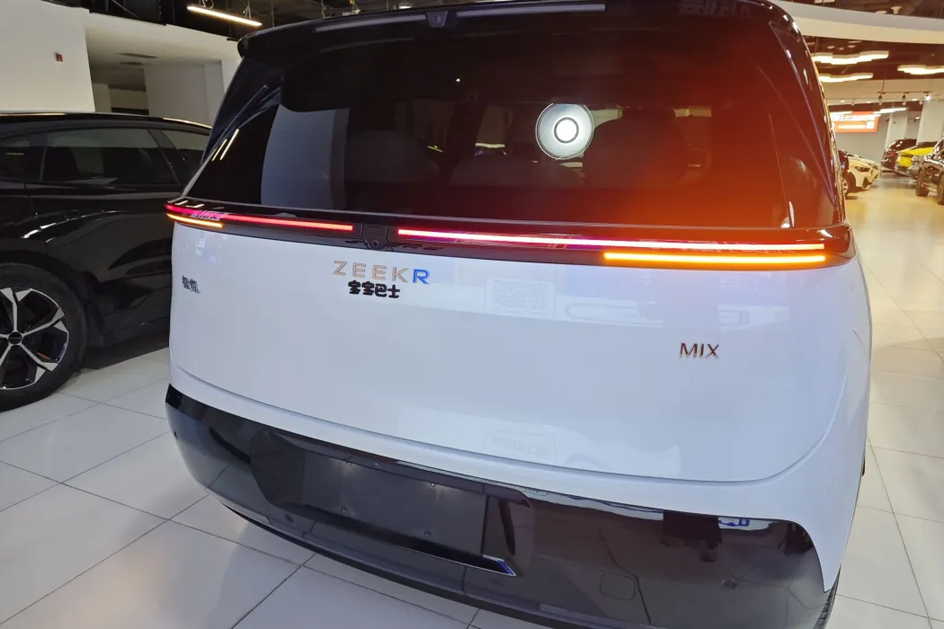 Фото машины 25